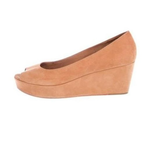 SOLD Michaels Kors Caramel suede peeptoe wedges - Picture 2 of 5